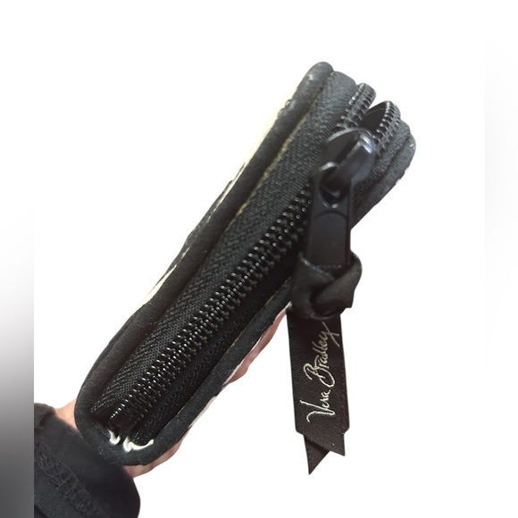 Vera Bradley Black and Green Quilted Wallet - Picture 5 of 5